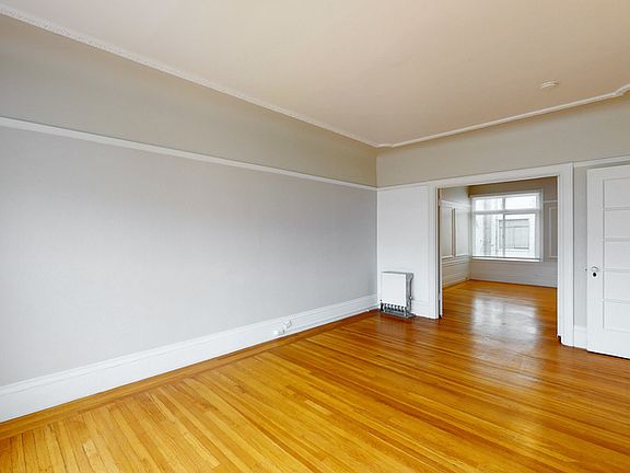 5th image of 2945 Van Ness Ave APT 6