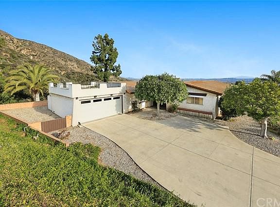 2nd image of 2343 High Mesa Dr