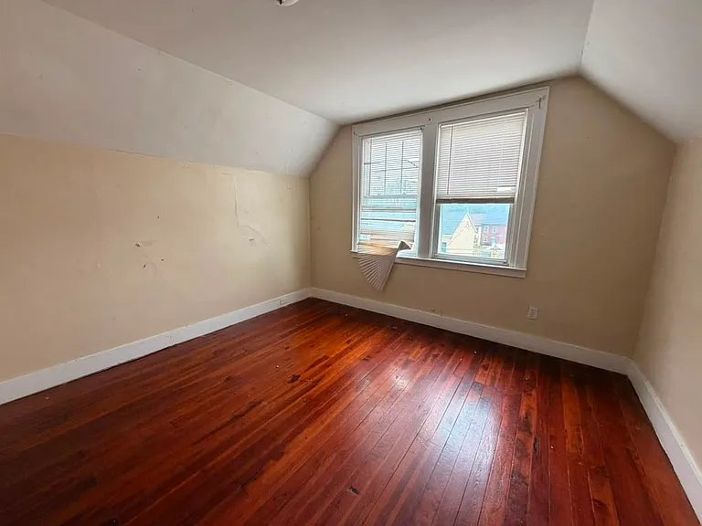 750 Legion Ave #2A — Photo 10