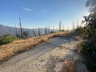 4th image of 52905 Alpine Drive