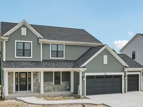 N174W20616 Laurel Springs CIRCLE, Jackson, WI 53037