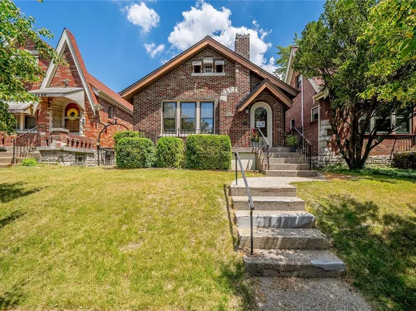 5225 Walsh St, Saint Louis, MO 63109