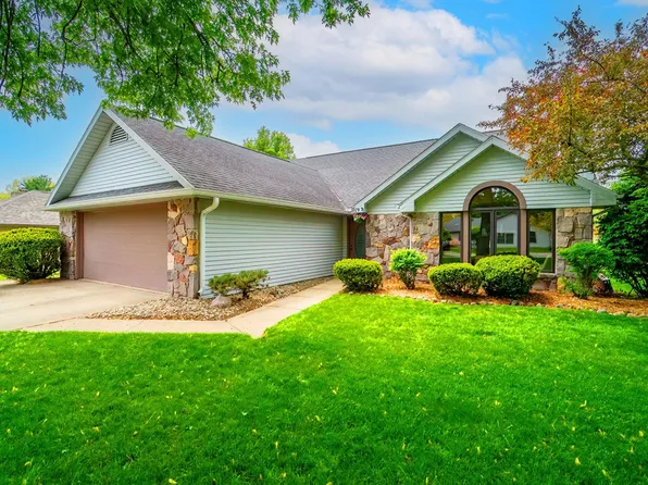 809 Todd Dr, Angola, IN 46703