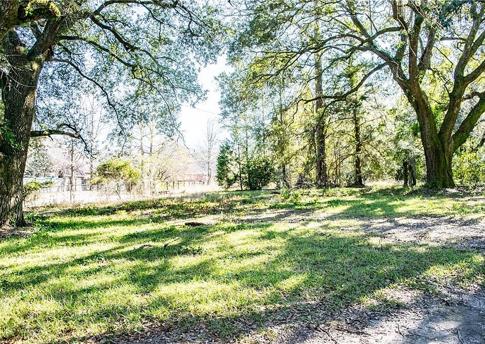 2554 Hillcrest Rd, Mobile, AL 36695 Zillow