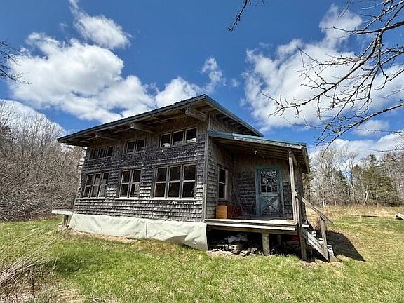 2nd image of 1122 Bucksmills Road