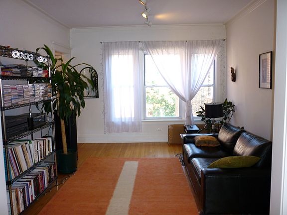 2nd image of 2713 W Giddings St #3