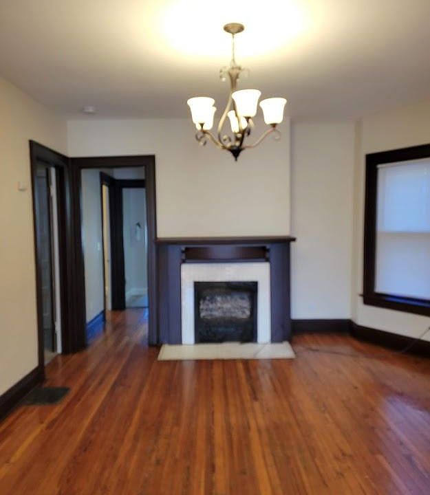 1st image of 391 Hoyt St #391