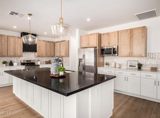 4138 E Austin Ln, San Tan Valley, AZ 85140