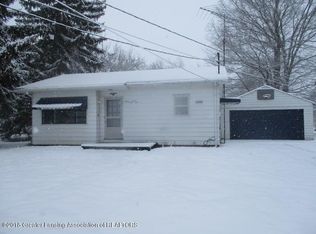 8962 W Herbison Rd, Grand Ledge, MI 48837