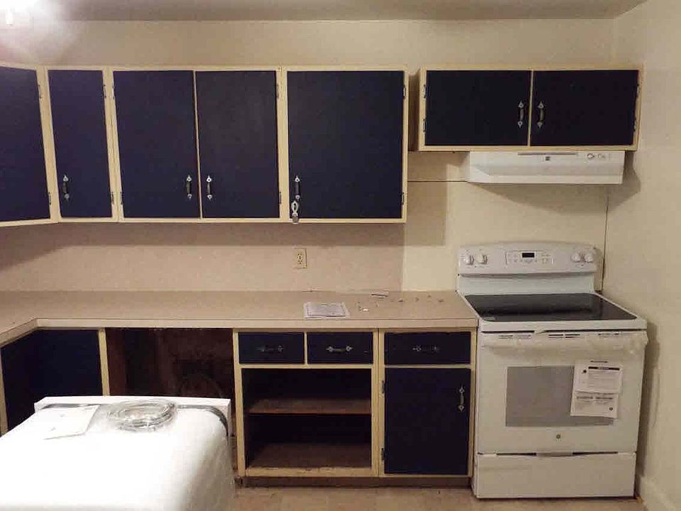 2nd image of 4 Cathy Dr