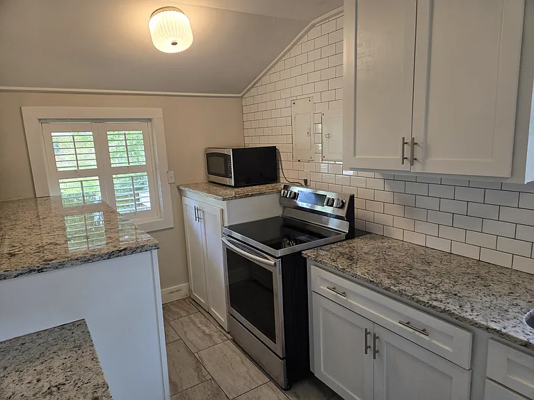 109 Knoll Crest Dr — Photo 4