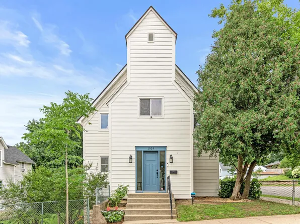 1019 Jessie St, Saint Paul, MN 55130