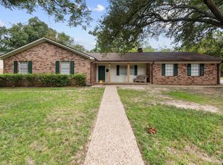 3501 Silverwood Dr, Tyler, TX 75701