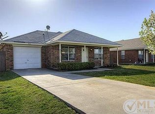 108 Sebastian Ln, Nevada, TX 75173