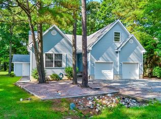 8 Darby Ct, Ocean Pines, MD 21811