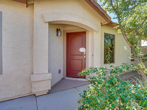 2nd image of 40509 W Hayden Dr