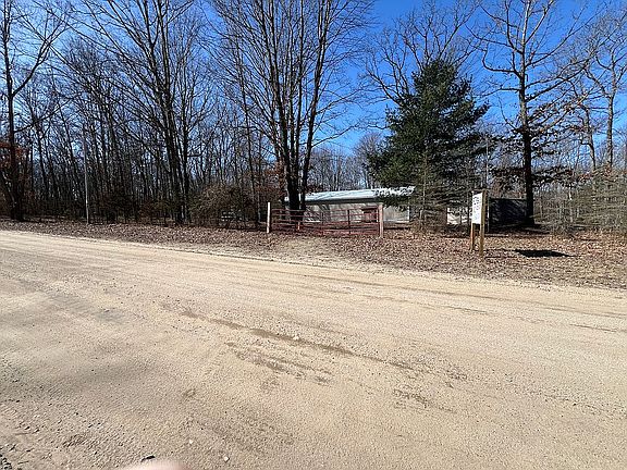 4th image of 12171 N Willow Ave
