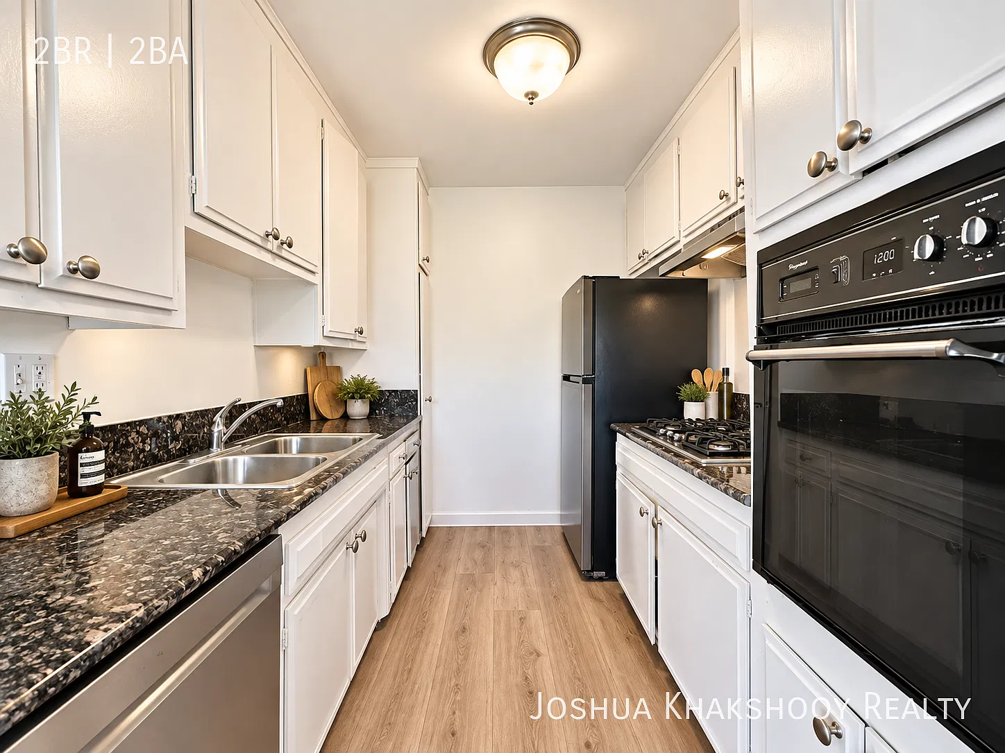 5303 Newcastle Ave Encino, CA 91316 — Photo 3