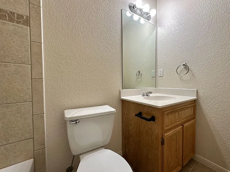 1111 Cinch Dr — Photo 20