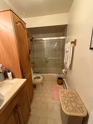 Sold by New World Realty Group LLC | media 10