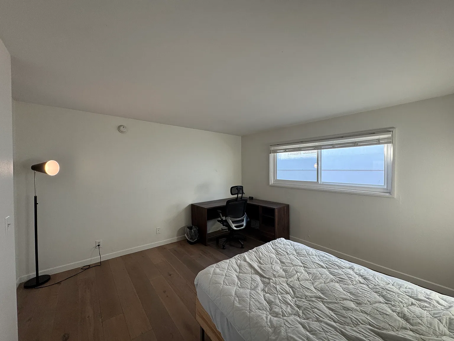 4 bed, 2.5 bath, 2300 sqft, $1,700 — Photo 4