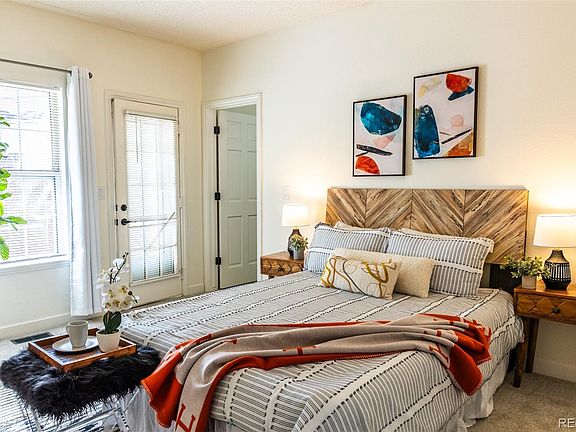 4th image of 3016 W Prentice Avenue #L