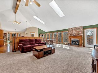 48 Caithness Dr, Bella Vista, AR 72715