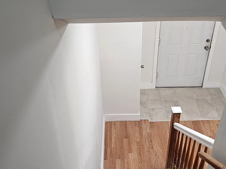 545 Chateau Ave — Photo 7