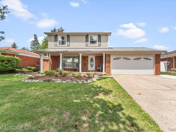 14238 Dundee St, Riverview, MI 48193