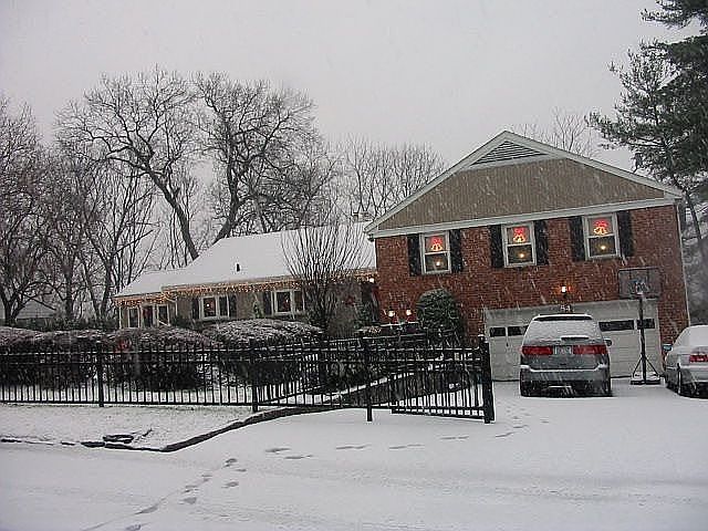 2nd image of 84 Brendon Hill Rd