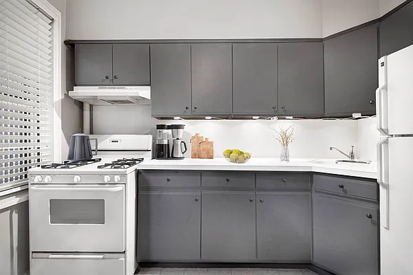 Sold by Compass | media 4