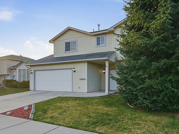 3rd image of 18920 E Riverwalk Ln