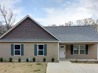 1009 Staley St, Opelika, AL 36801