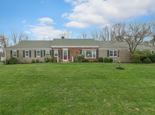 Mountain View, Chester, NJ 07930