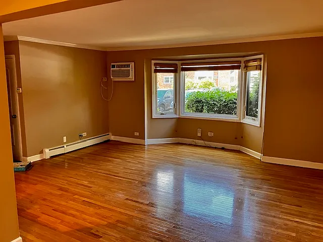 514 W Miner St #5 — Photo 2