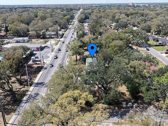 4th image of 3072 E Olive Rd