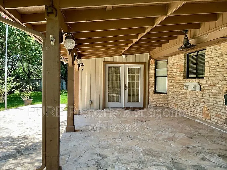 201 Oakwood Dr — Photo 25