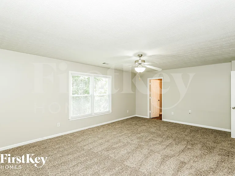 1717 Taylor Ave — Photo 11