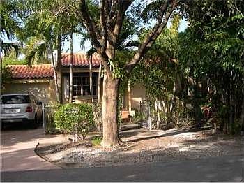 1st image of 2519 Tequesta Ln