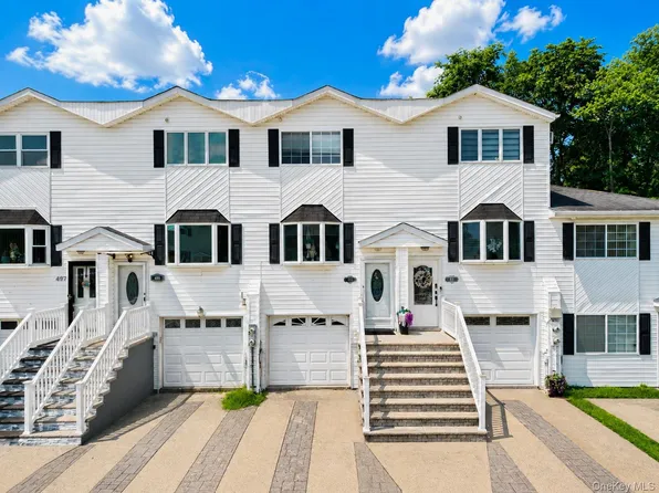 493 Medina Street, Staten Island, NY 10306