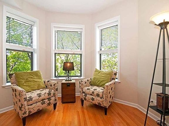 3rd image of 6601 S Kimbark Ave #3