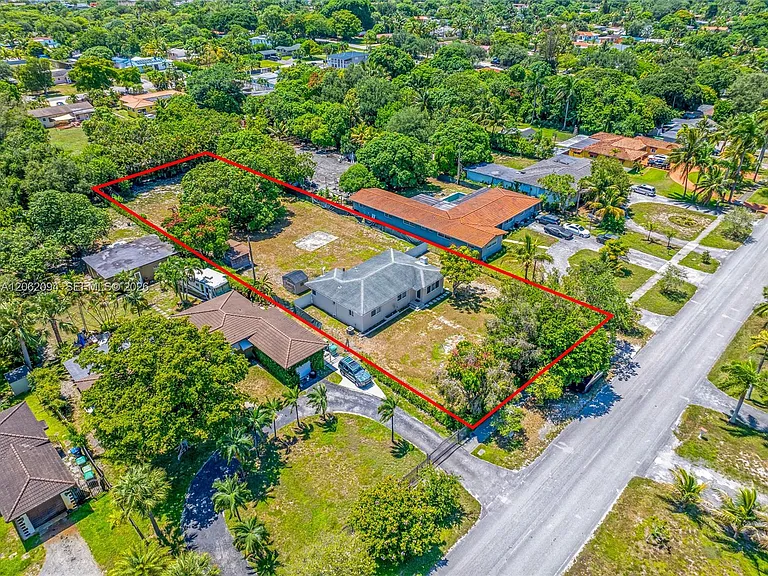 14120 NW 2nd Ave — Photo 59