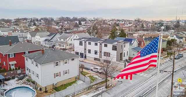 621 Valley Brook Ave #A — Photo 19