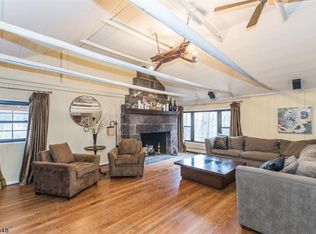 39 Birchwood Ln, Boonton Township, NJ 07005