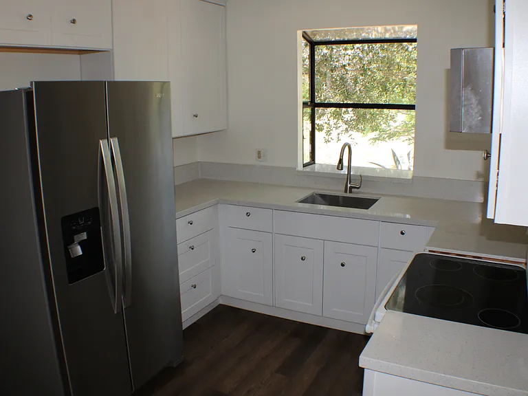 6360 Pacific Ridge Rd — Photo 30