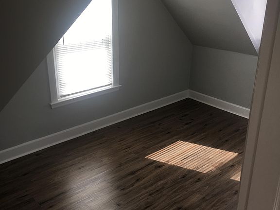 Left Bedroom