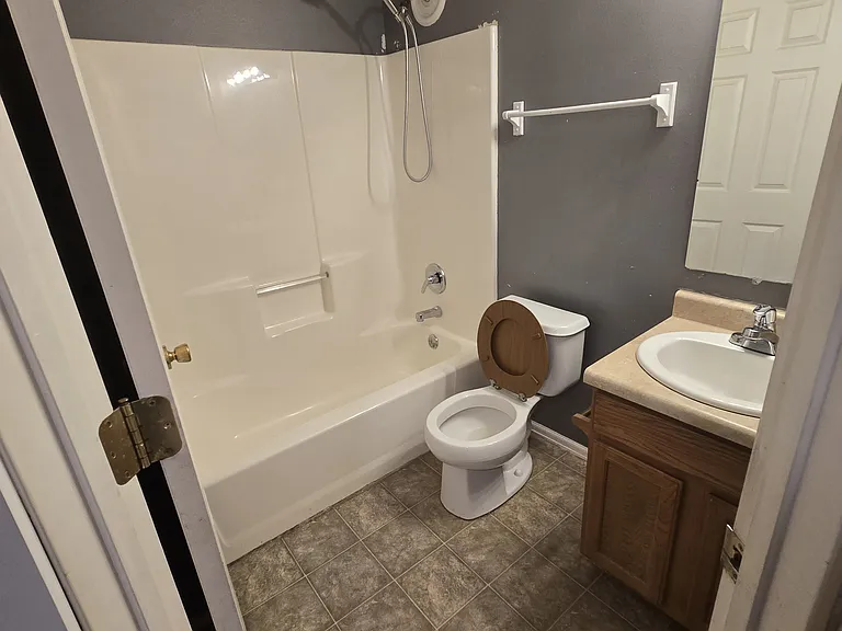 126 Cliff View Cir — Photo 5