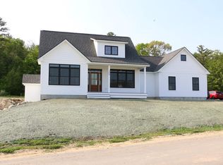 469 Blane Cir #38, Pembroke, NH 03275