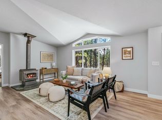 19493 Buck Canyon Rd, Bend, OR 97702