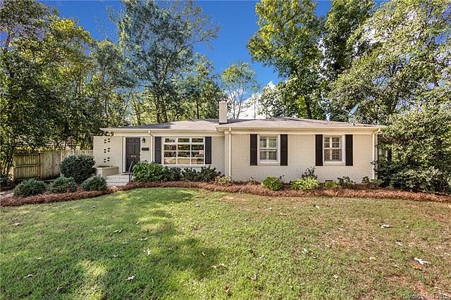 1st image of 3112 Pinehurst Pl